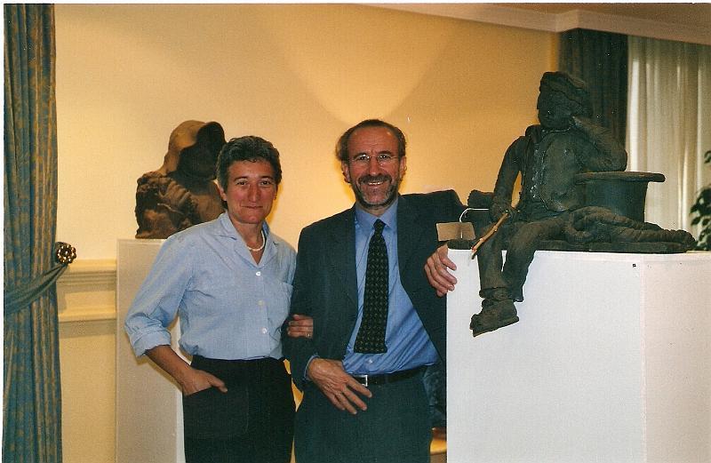 PRIMERA EXPOSICION DE GODOY JUNTO AL PINTOR VALDEON.jpg